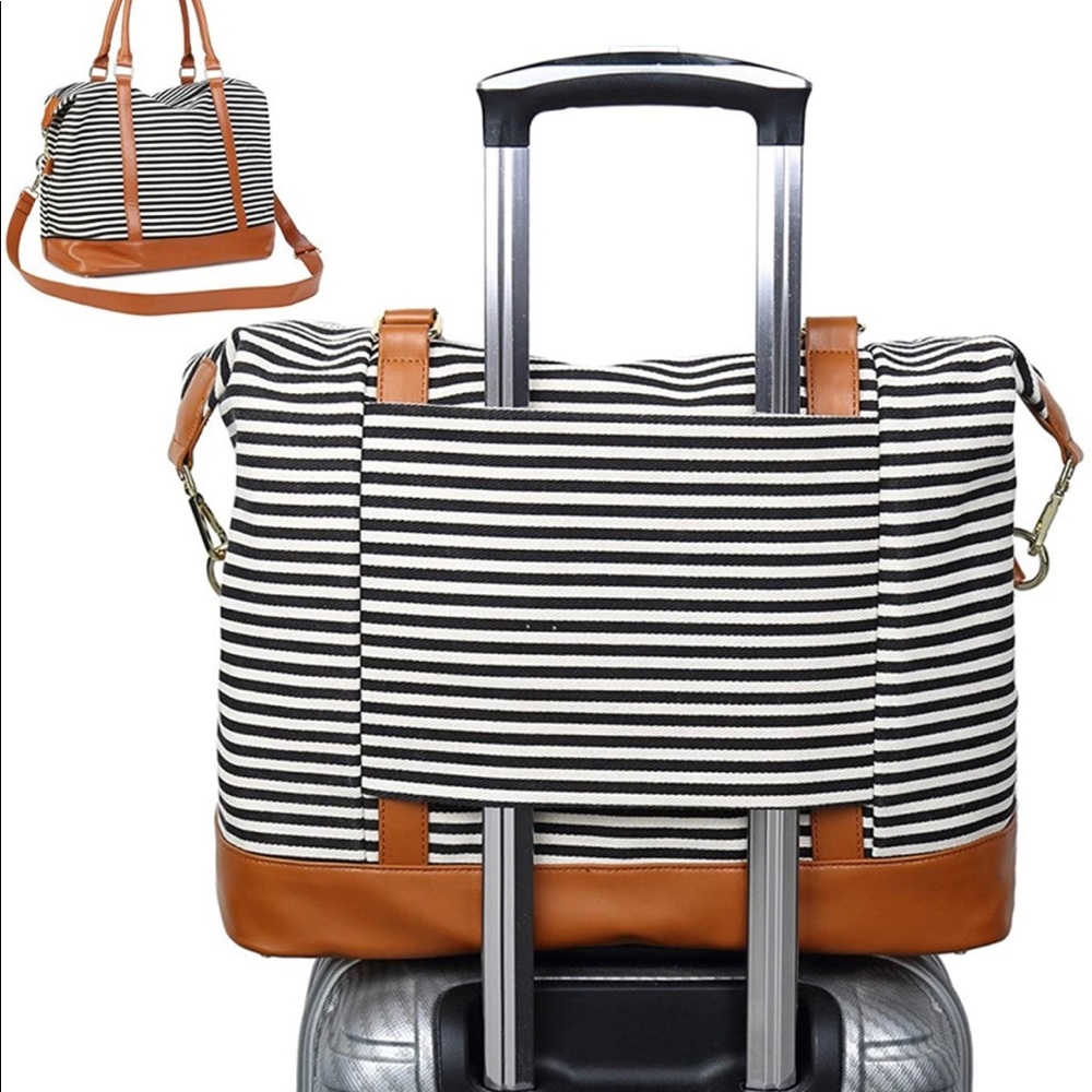 Weekend travel bag